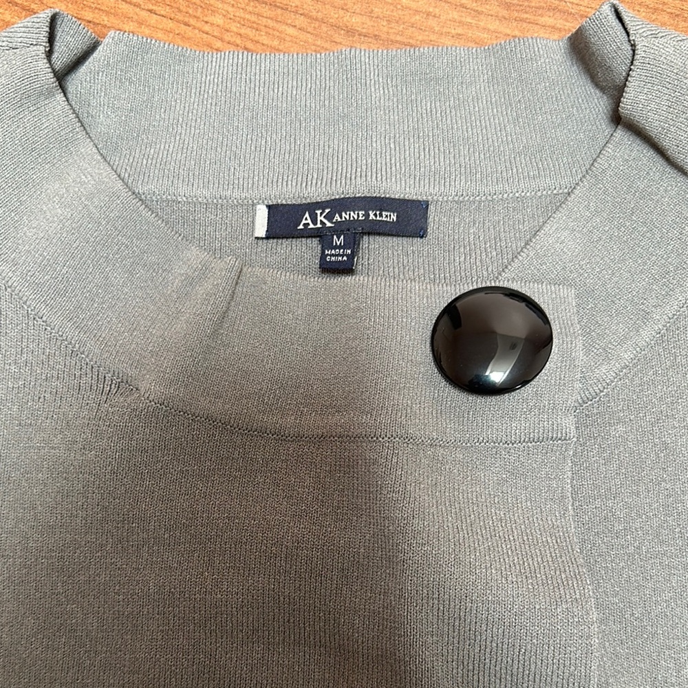 Fly Open Cardigan - Picture 2 of 7